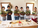 春の寄せ植え教室